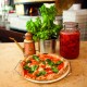 KIT SPECIALE PIZZA TRABO: 1 PIZZA COOK + 1 ROTELLA + 4 COLTELLI - PIATTO IN CORDIERITE PER CUCINERE PIZZE ETC.